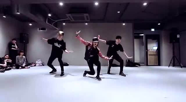 src=http___vpic.video.qq.com_65710757_g0363izqe5d_ori_3.jpg&refer=http___vpic.video.qq