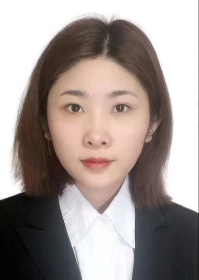张云梦. 日语语言文学学士毕业
